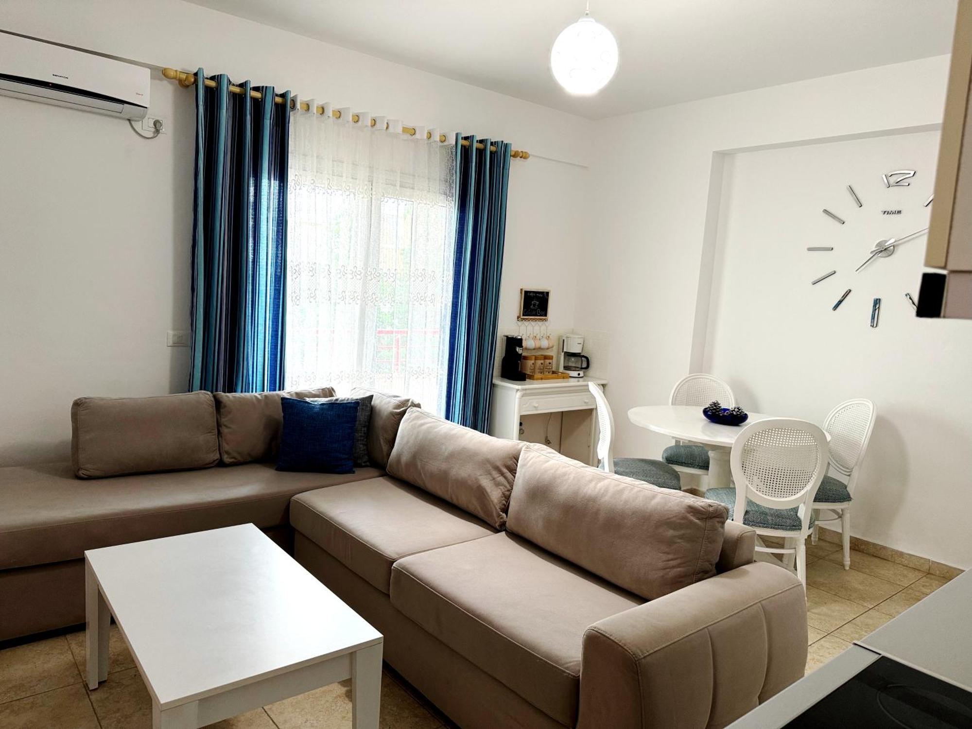 Celeste Bay Apartment Vlorë Εξωτερικό φωτογραφία